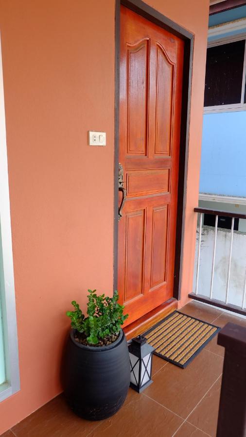 The Backyard Homestay Pakchong Ngoại thất bức ảnh